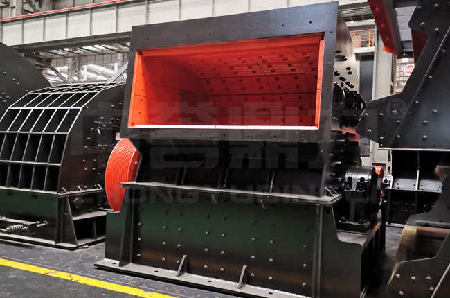 1000×1000單段錘式破碎機