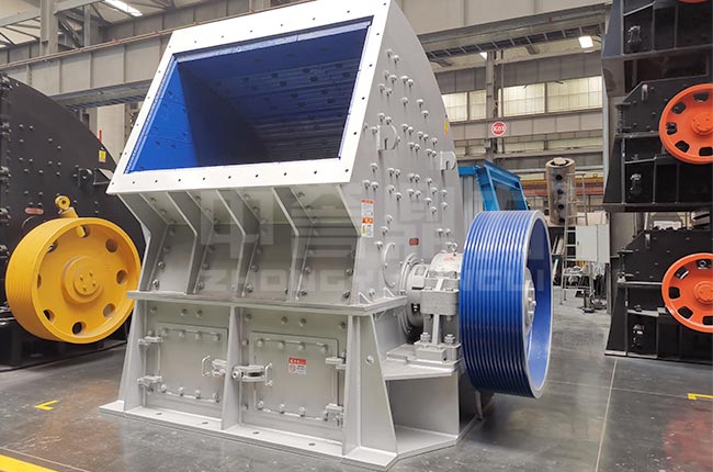 pc600×400錘式破碎機